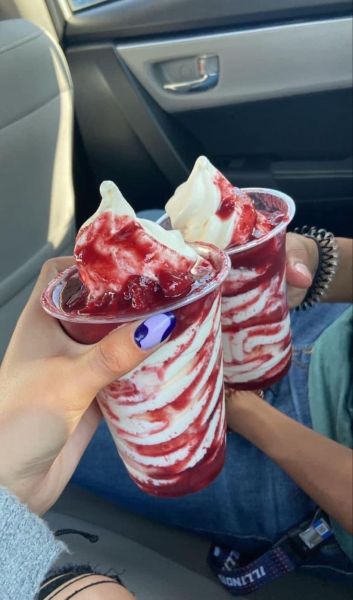Poleva, topping jahoda